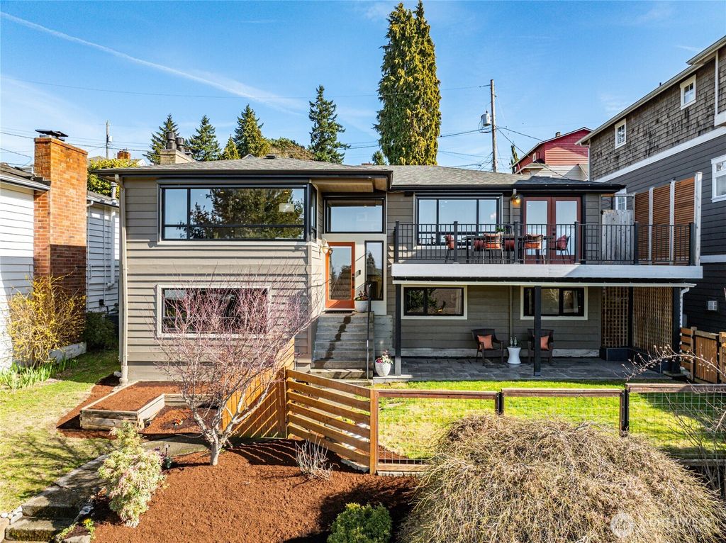 Photo of 5022 46th Avenue SW, Seattle, WA 98136 (MLS # 2486669)