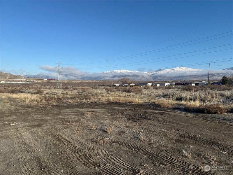 7 Stampede Business Park