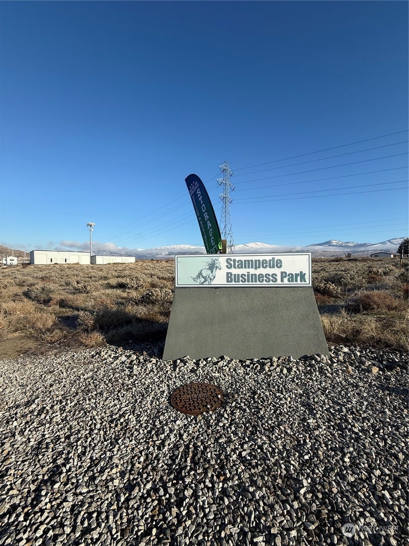 7 Stampede Business Park