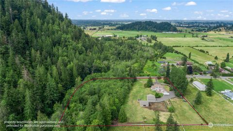 A home in Enumclaw