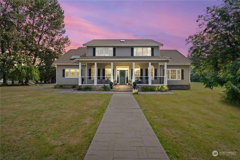 A home in Enumclaw