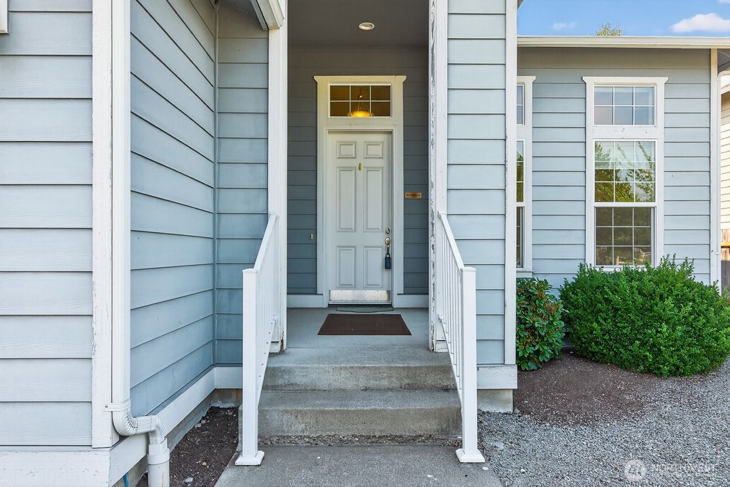 Photo of 28302 70th Avenue NW, Stanwood, WA 98292 (MLS # 2425426)