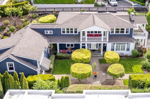 Photo of 10207 NE 60th Street, Kirkland, WA 98033 (MLS # 2373705)
