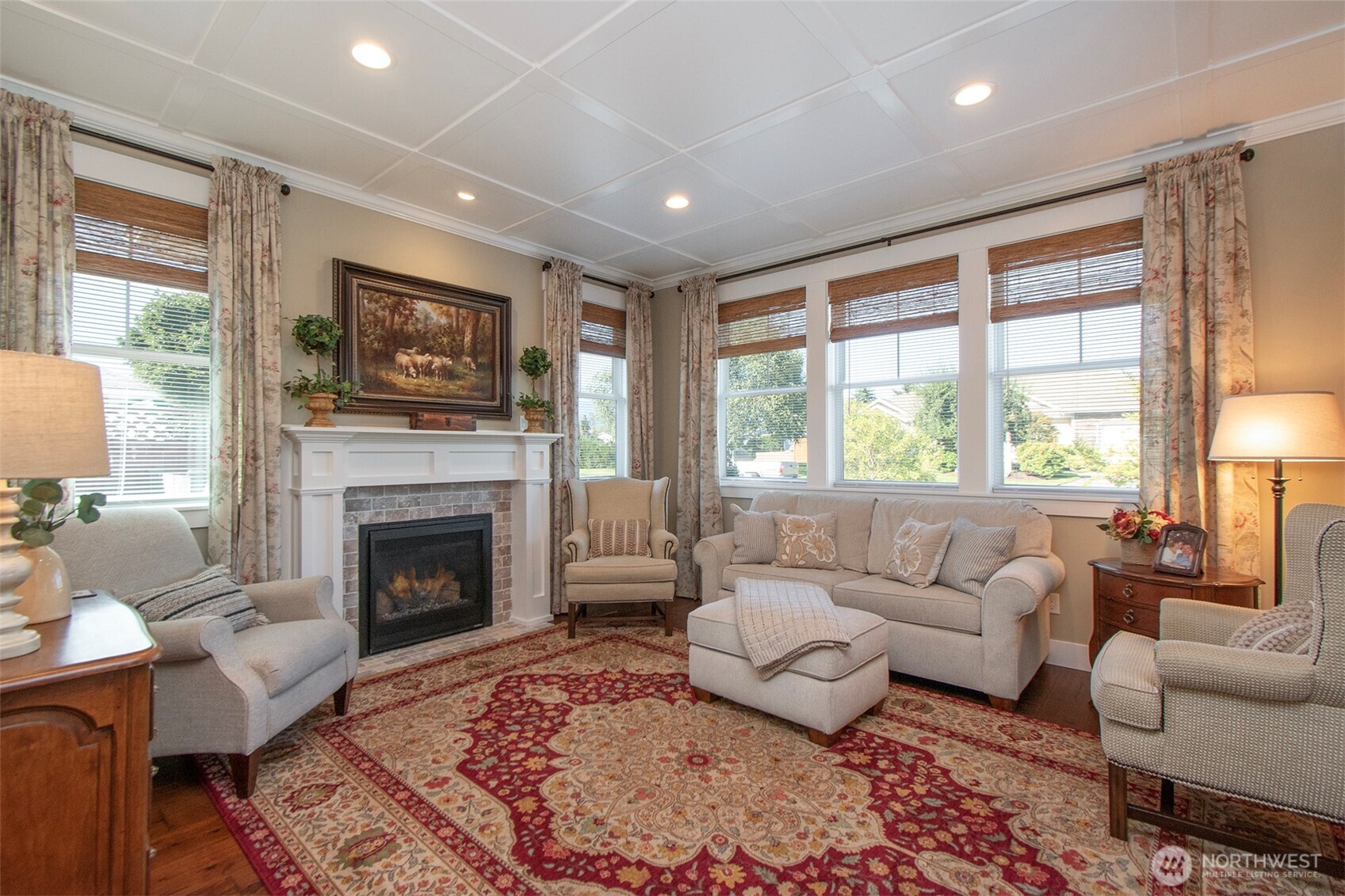 990 New Meadows Loop