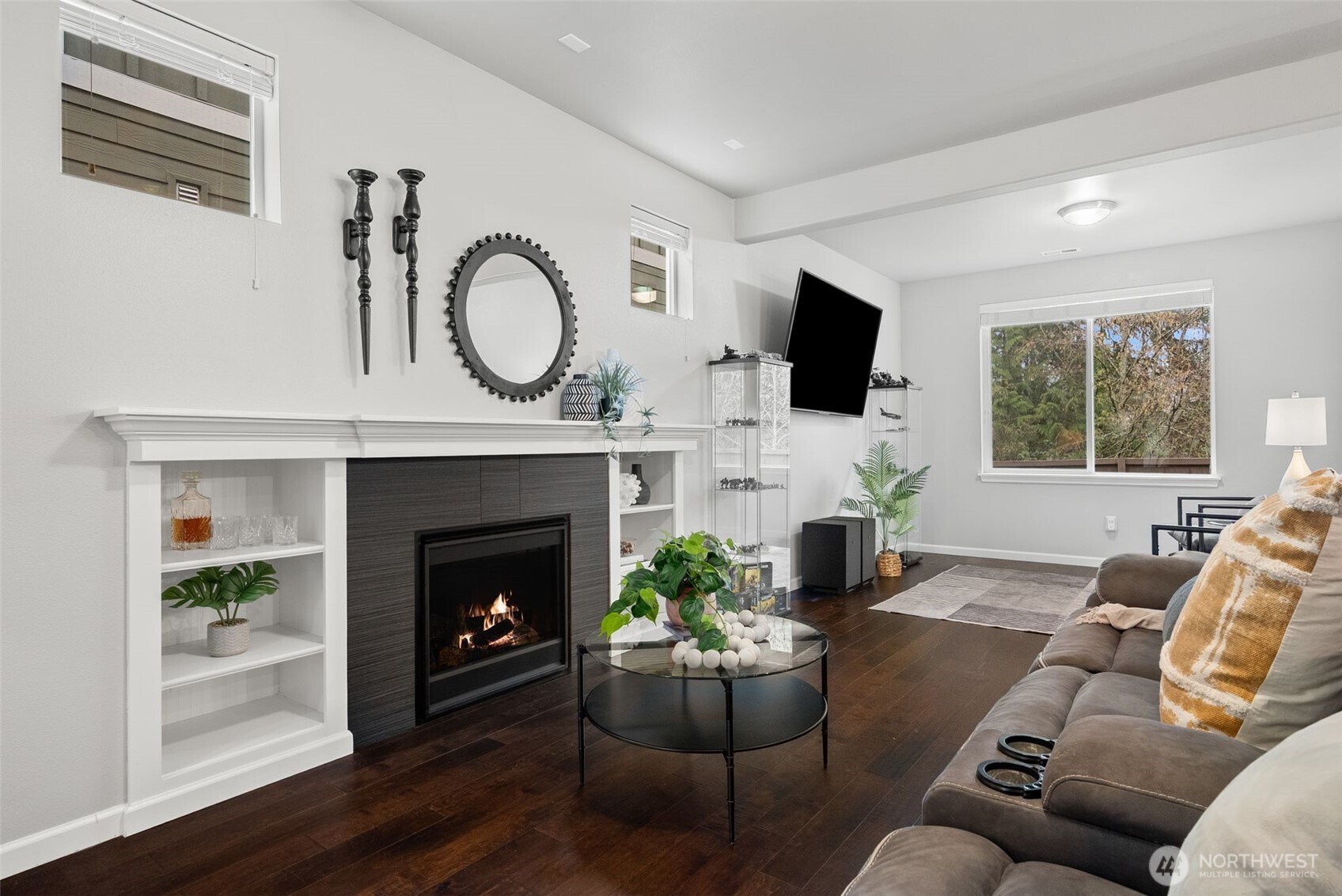 2110 SW Nautical Street