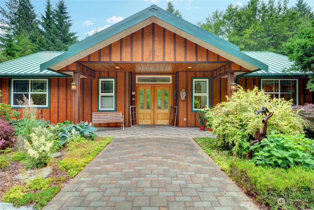 Photo of 10404 124th Street NE, Arlington, WA 98223 (MLS # 2136910)