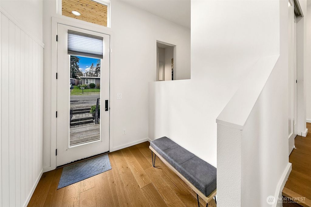 Photo of 9212 11th Avenue NW, Seattle, WA 98117 (MLS # 2492043)