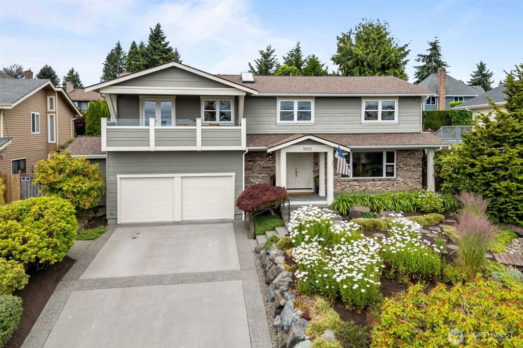 Photo of 19313 65th Avenue NE, Kenmore, WA 98028 (MLS # 2393193)