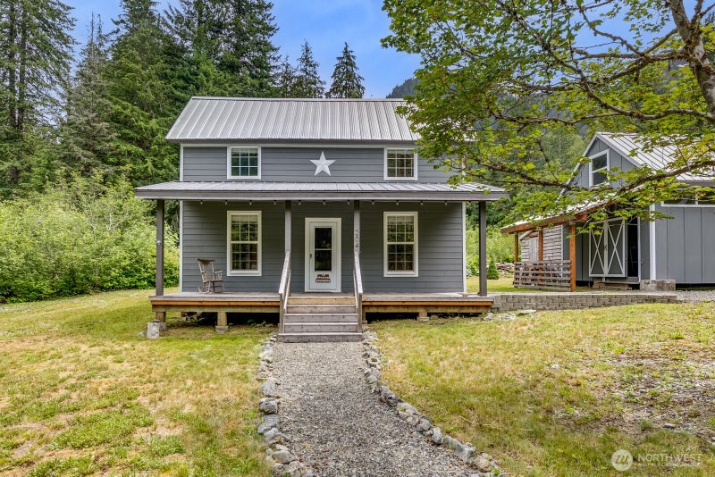 204 Whitton Avenue