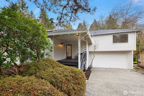 Photo of 10622 184th Avenue NE, Redmond, WA 98052 (MLS # 2501155)