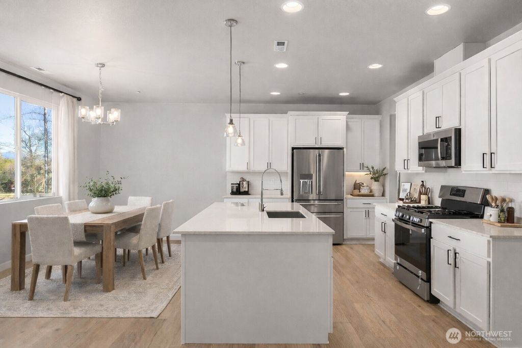 Photo of 8761 69th Place NE, Marysville, WA 98270 (MLS # 2478324)