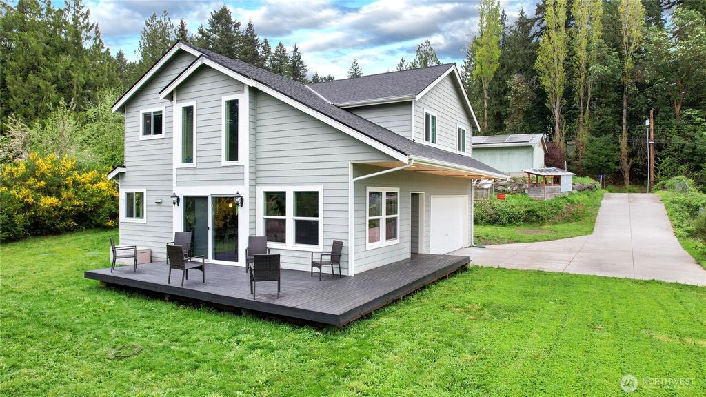 Photo of 1521 Bertha Avenue NW, Bremerton, WA 98312 (MLS # 2517888)