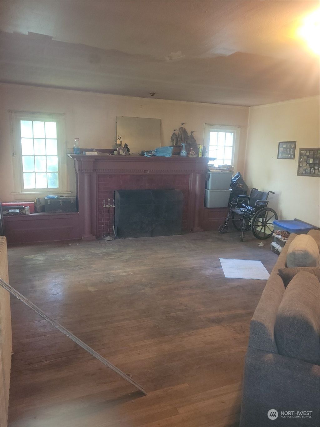 Photo of 10425 Des Moines Memorial Drive S, Seattle, WA 98168 (MLS # 2229733)