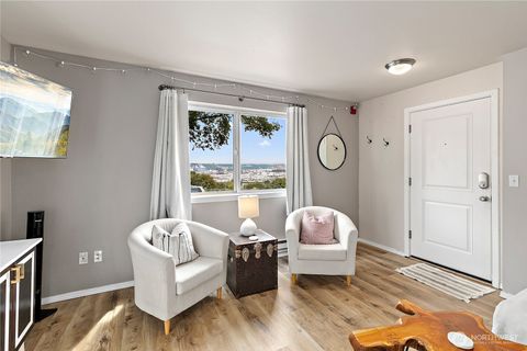 Photo of 218 Broadway #5, Tacoma, WA 98402 (MLS # 2330424)