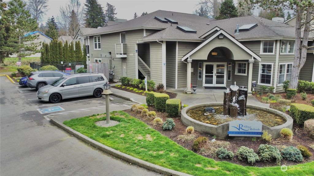 Photo of 28302 18th Avenue S #PH, Federal Way, WA 98003 (MLS # 2239981)