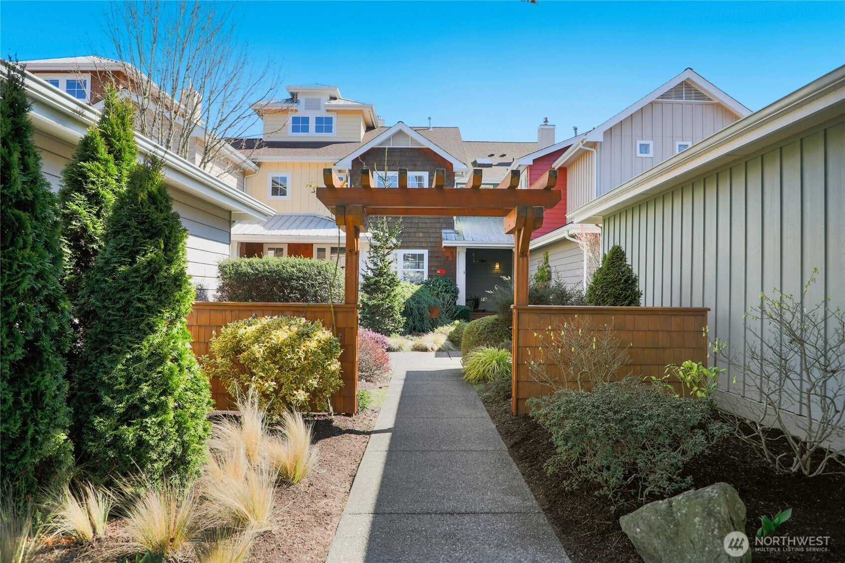16 Heron Road