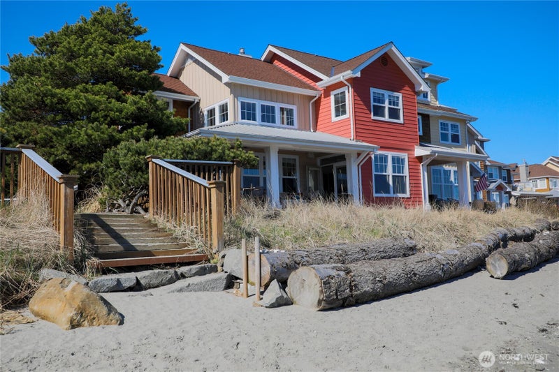 16 Heron Road