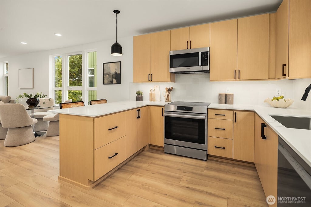 Photo of 7018 8th Avenue NE, Seattle, WA 98115 (MLS # 2583150)