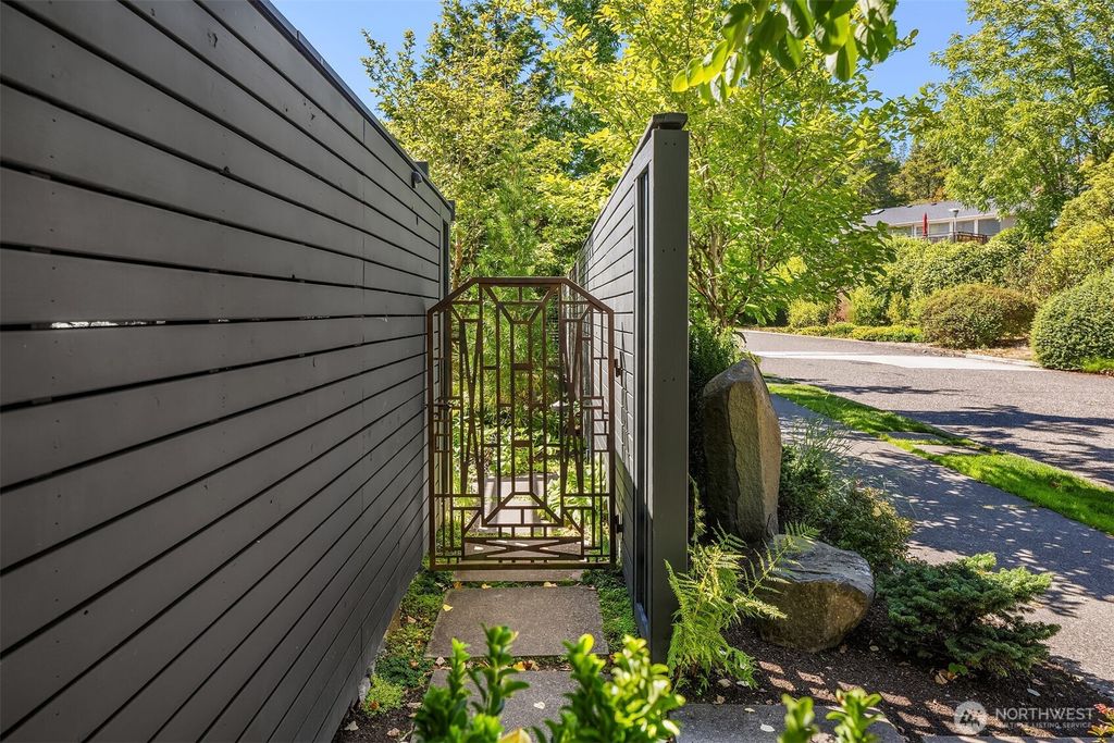 Photo of 5159 NE 55th Street, Seattle, WA 98105 (MLS # 2423970)