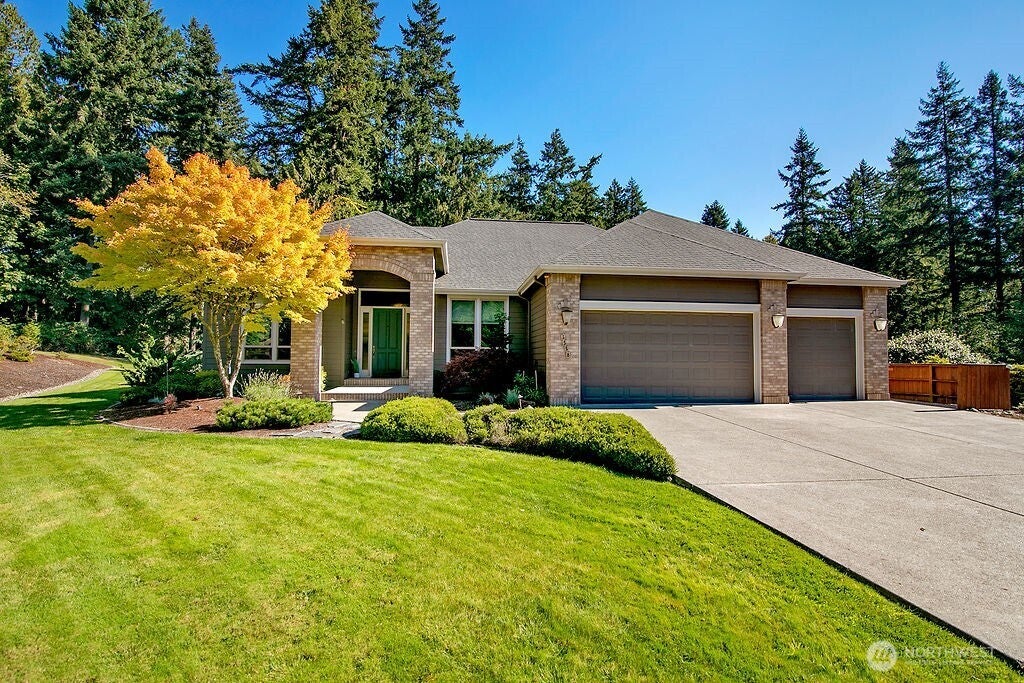 Photo of 3558 Chinook Street, Longview, WA 98632 (MLS # 2591095)