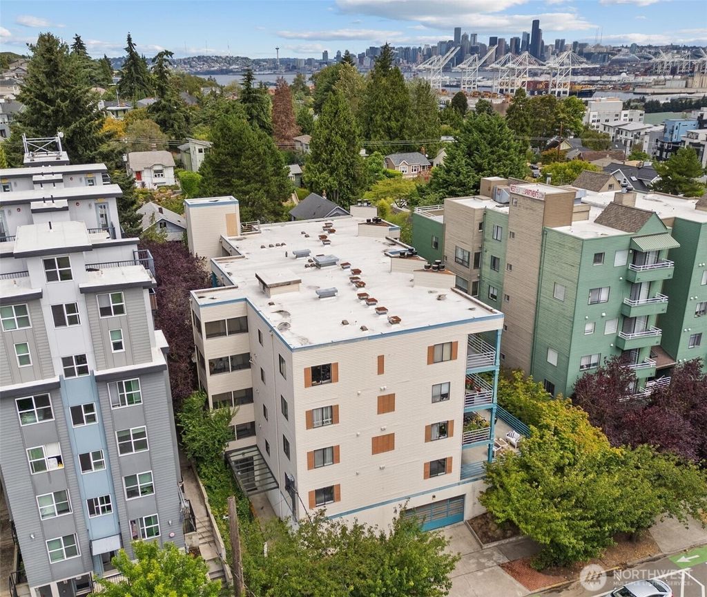 Photo of 3256 SW Avalon Way #304, Seattle, WA 98126 (MLS # 2394249)