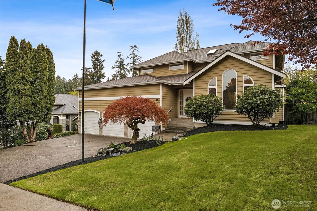 Photo of 37920 21st Place S, Federal Way, WA 98003 (MLS # 2508503)