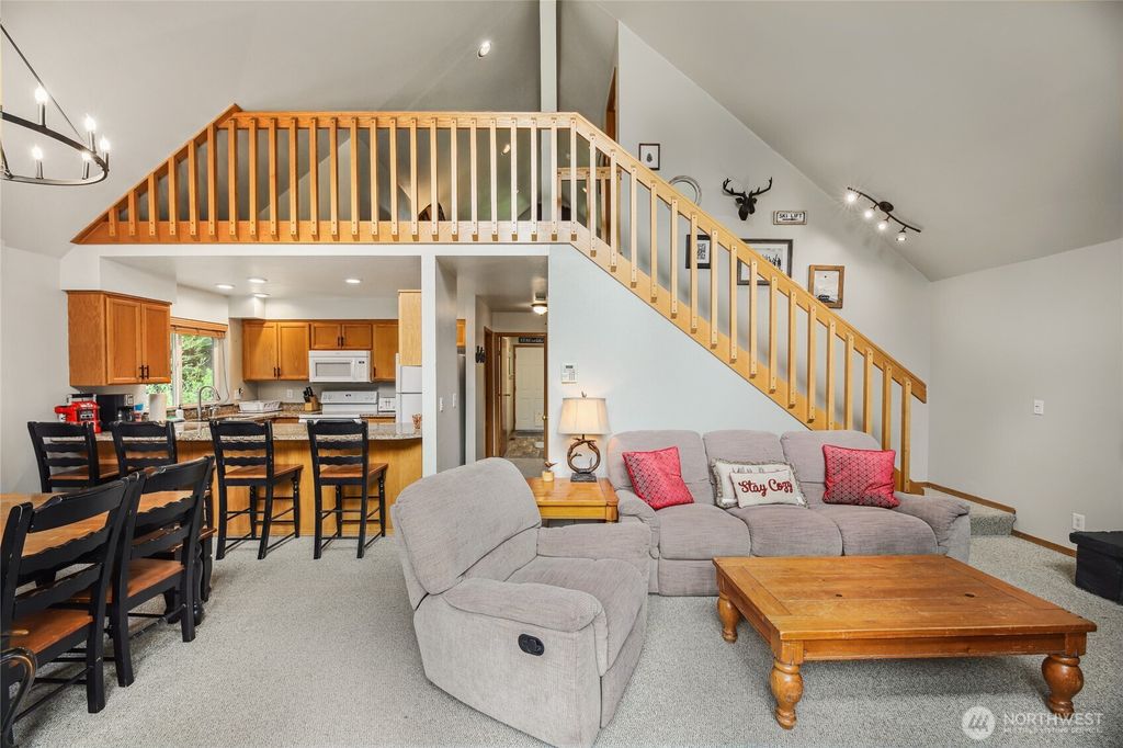 Photo of 1051 Yellowstone Rd, Snoqualmie Pass, WA 98068 (MLS # 2381664)