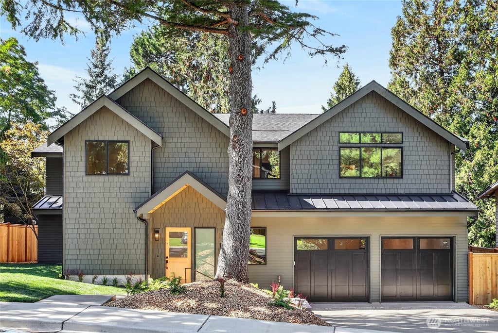 Photo of 5911 105th Avenue NE, Kirkland, WA 98033 (MLS # 2581094)