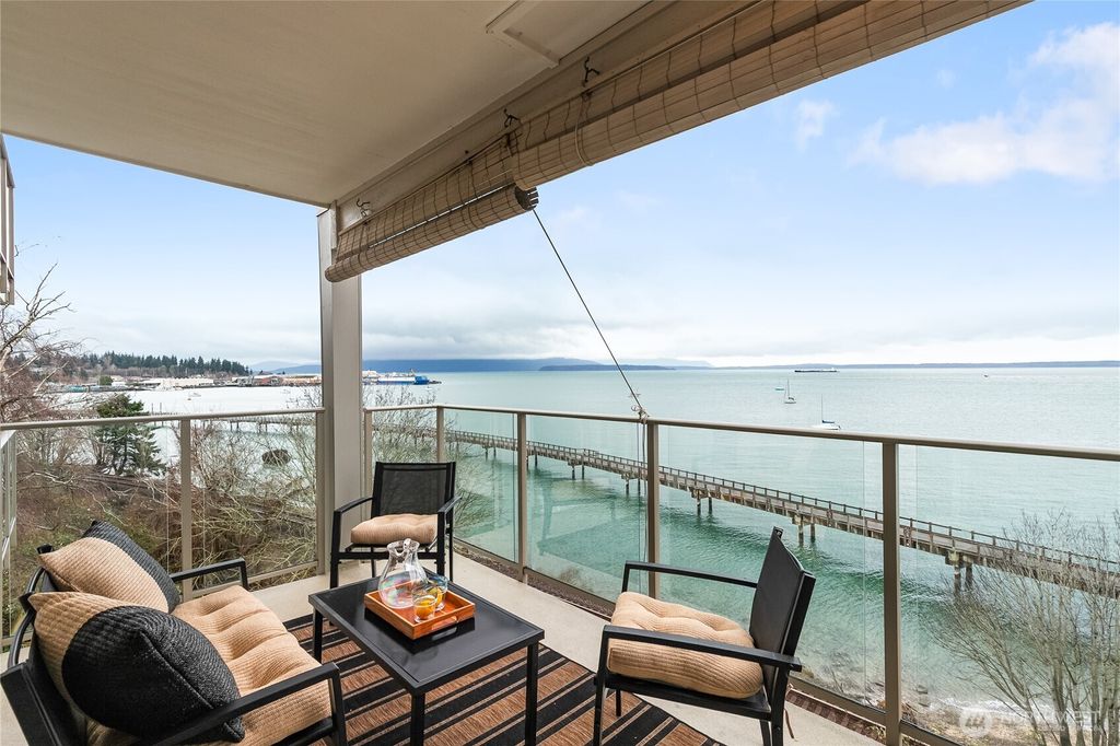 Photo of 600 S State Street #314, Bellingham, WA 98225 (MLS # 2466464)