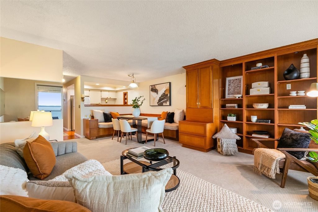 Photo of 600 S State Street #314, Bellingham, WA 98225 (MLS # 2466464)