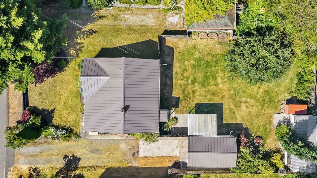 Photo of 5303 College Avenue, Everett, WA 98203 (MLS # 2554299)