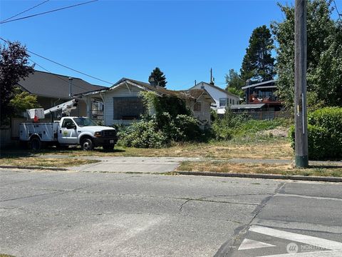 Photo of 4213 42nd Avenue S, Seattle, WA 98118 (MLS # 2446756)