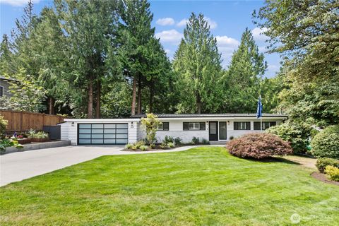 Photo of 3227 103rd Place NE, Bellevue, WA 98004 (MLS # 2518154)