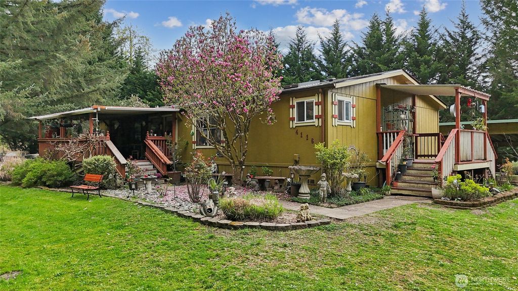 Photo of 4116 NW Fir Tree Drive, Woodland, WA 98674 (MLS # 2508167)