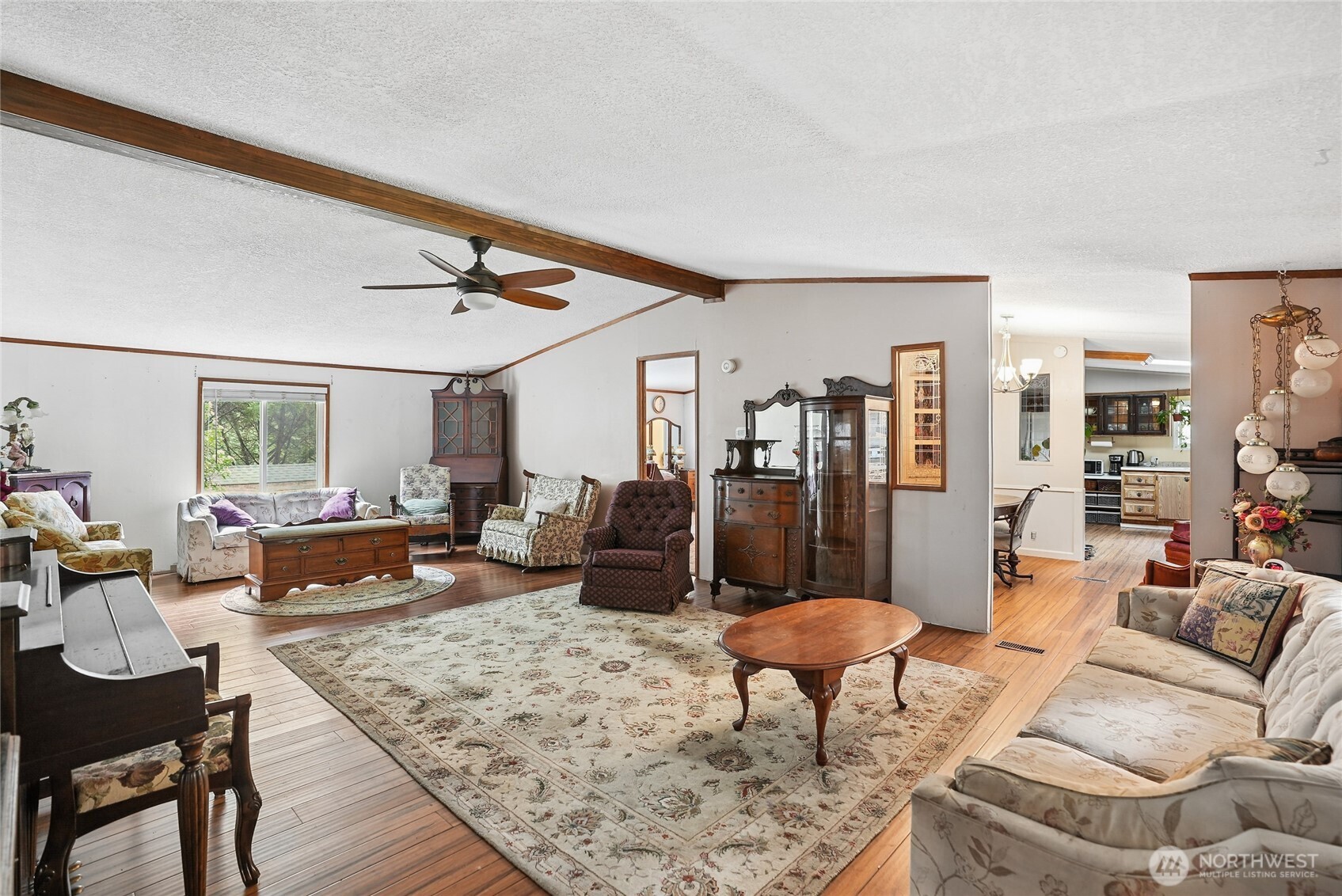 4116 NW Fir Tree Drive