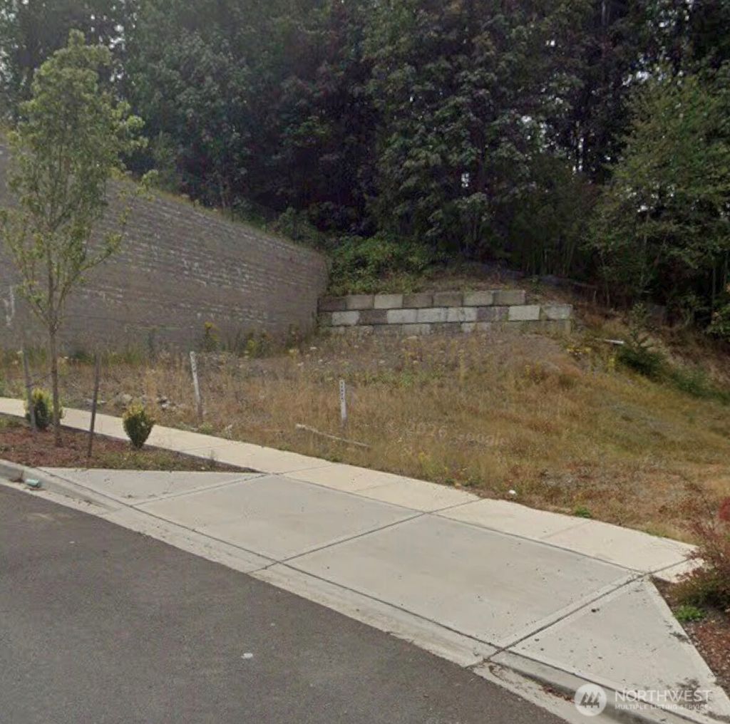 Photo of 2735 Whitman Place NE, Renton, WA 98056 (MLS # 2475956)