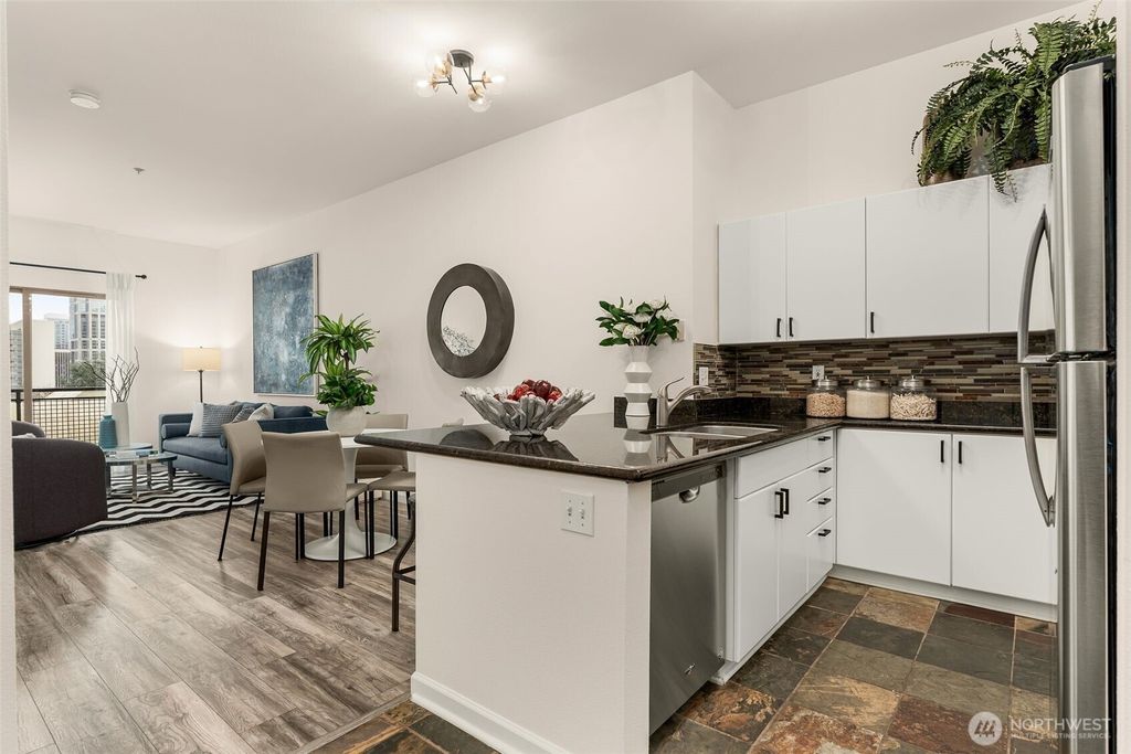 Photo of 1323 Boren Avenue #615, Seattle, WA 98101 (MLS # 2487313)