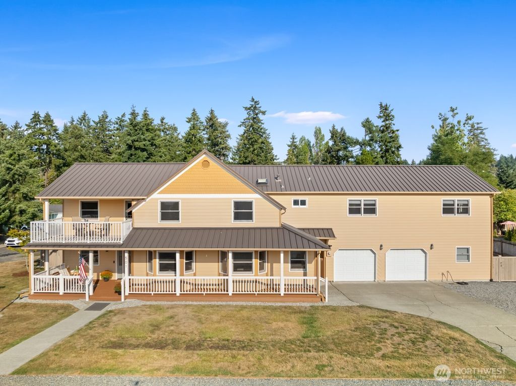Photo of 501 3rd Street, Steilacoom, WA 98388 (MLS # 2489890)