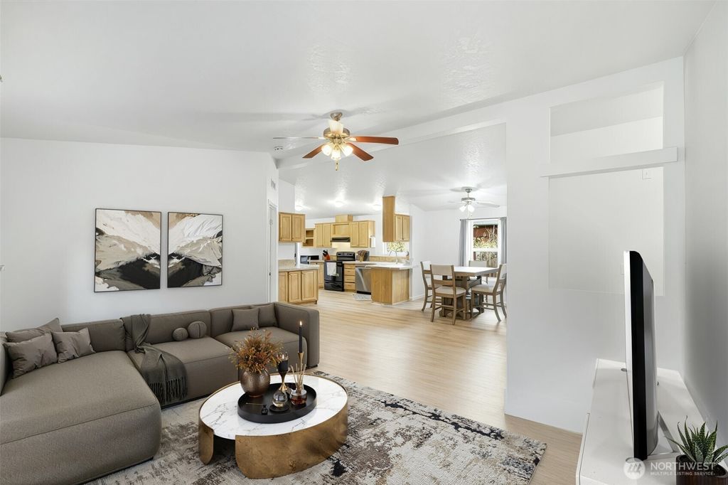 Photo of 570 Ocean View Drive, Oak Harbor, WA 98277 (MLS # 2475689)