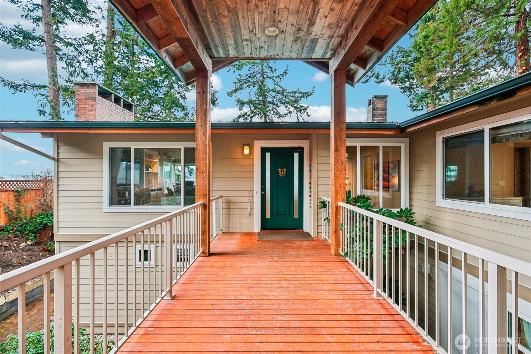 17340 Golden View Avenue