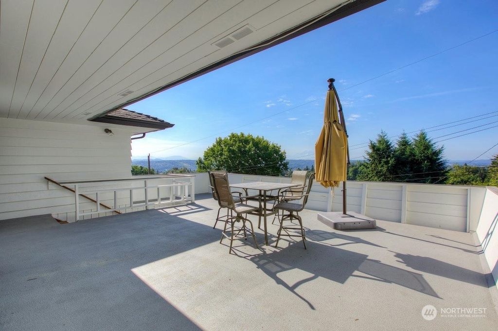 Photo of 7418 S 129th Street, Seattle, WA 98178 (MLS # 2141228)