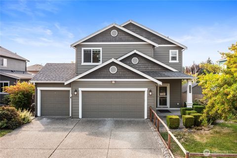 Photo of 436 20th Street NW, Puyallup, WA 98371 (MLS # 2430386)