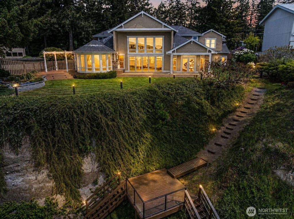 Photo of 13104 Purdy Drive NW, Gig Harbor, WA 98332 (MLS # 2517666)