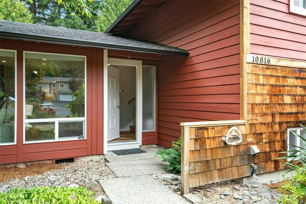 Photo of 10816 NE 154th Place, Bothell, WA 98011 (MLS # 2422121)