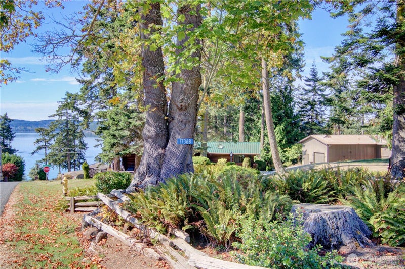 17368 Maple Lane