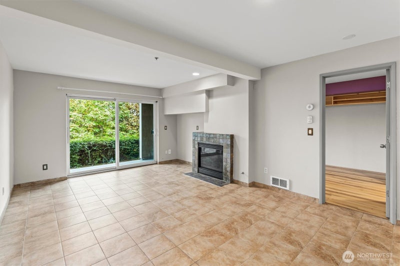 1 Broadway 103