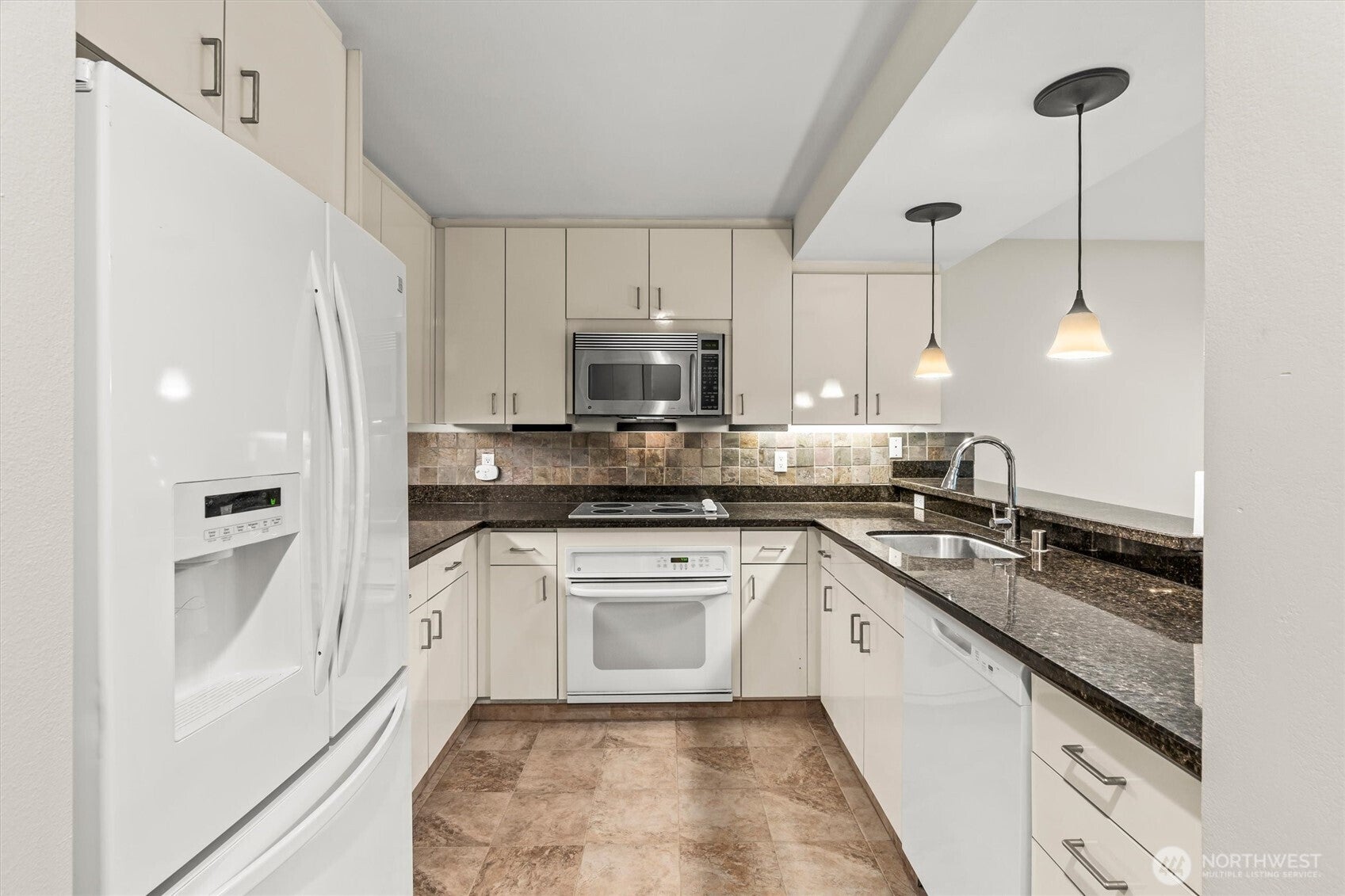 1 Broadway 103