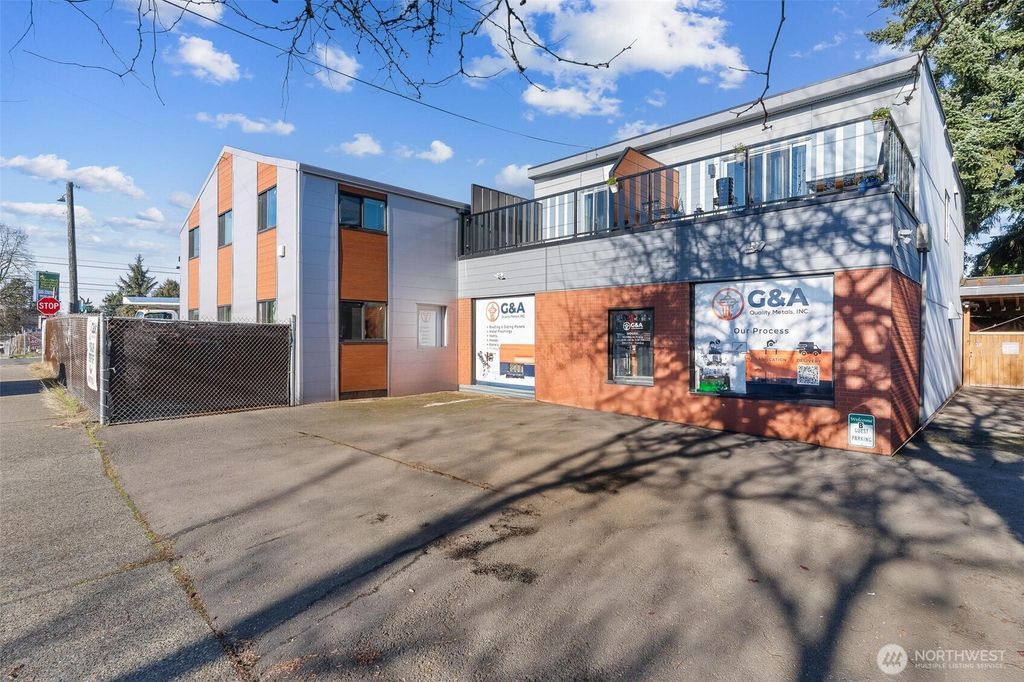 Photo of 108 S 108th Street, Seattle, WA 98168 (MLS # 2486648)