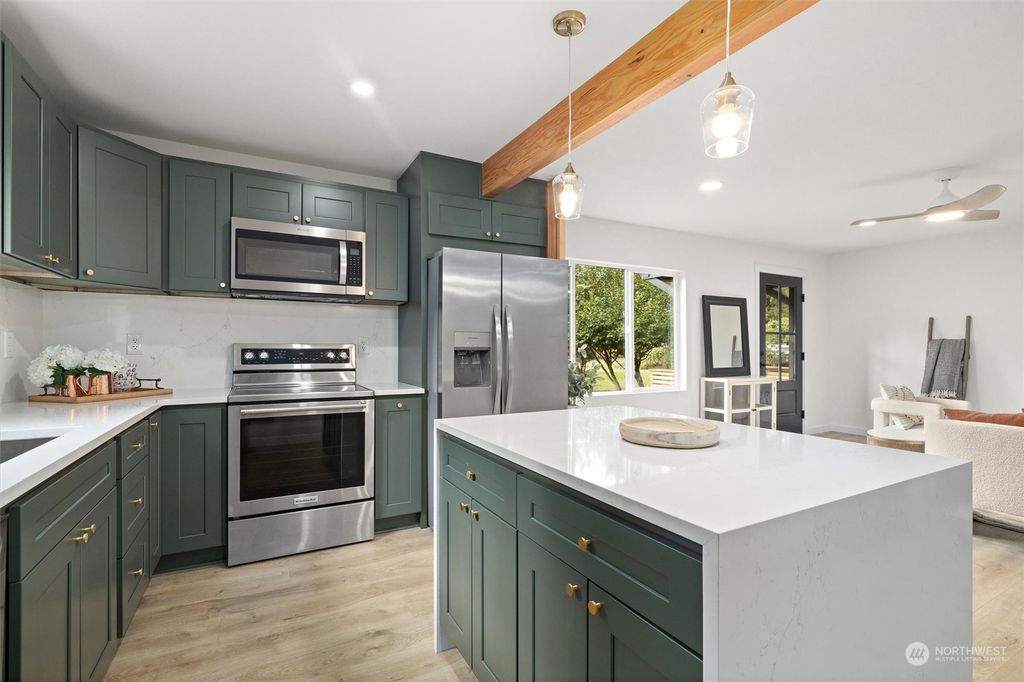 Photo of 7848 S 126th Street, Seattle, WA 98178 (MLS # 2326251)