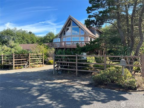 Photo of 33408 J Place, Ocean Park, WA 98640 (MLS # 2427759)